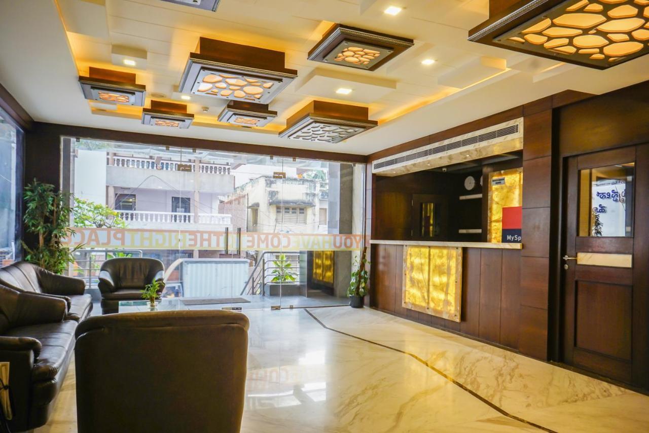 Myspace Hotels Silverstar Бангалор Экстерьер фото